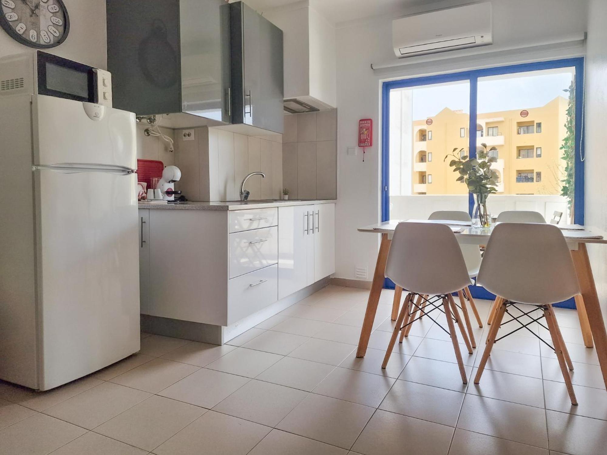 Apart Praia Da Rocha - Ac - Wifi - By Bedzy Portimao Exterior photo